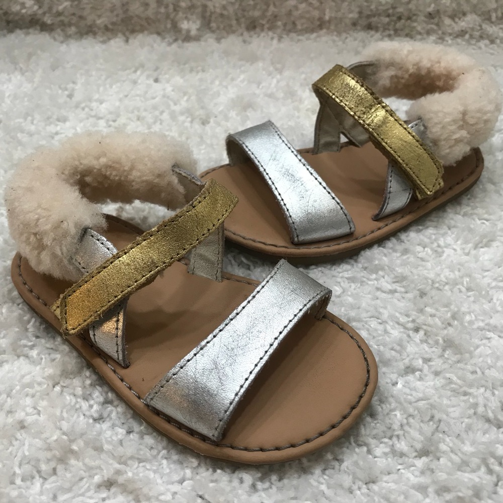 UGG Sandals (Toddler )